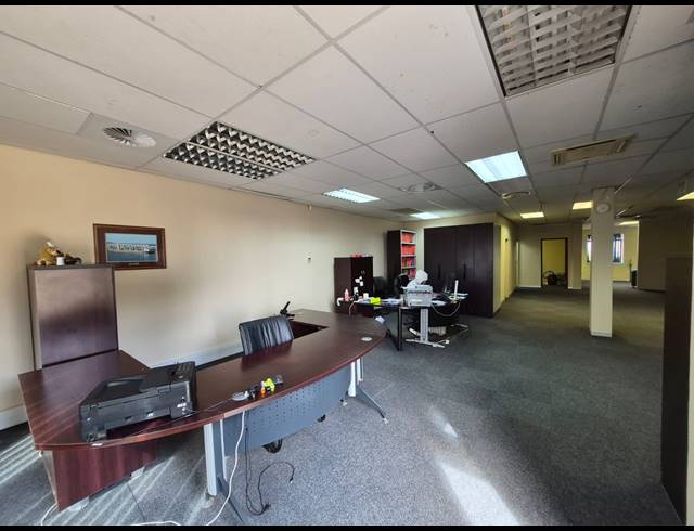 226M² OFFICE FOR SALE IN LITTLE FALLS